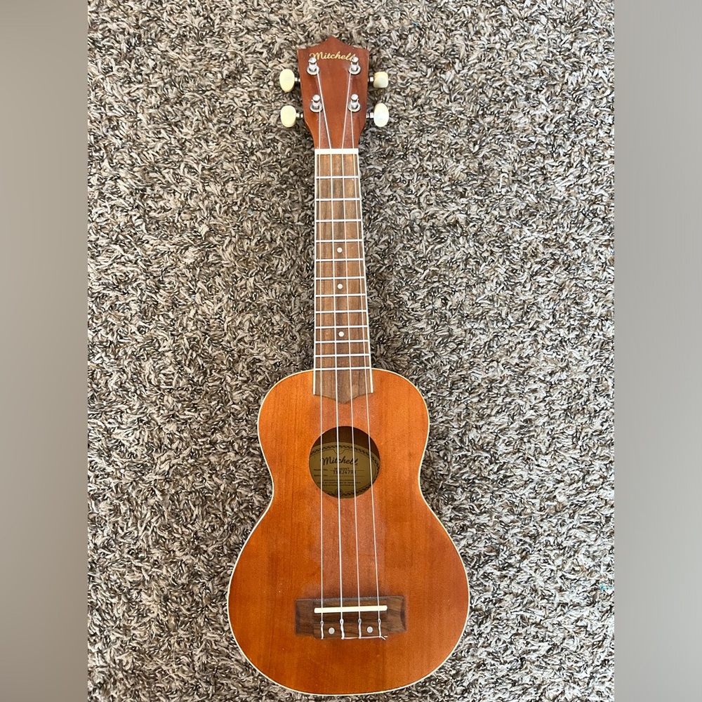 Mitchell Ukulele